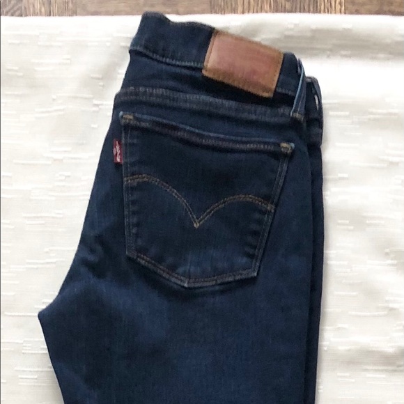Levi’s skinny Jeans - Picture 3 of 5